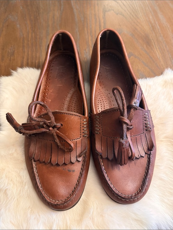 G.H. Bass & Co. Other - GH Bass Weejunes Men's Brown Leather Tassel Kiltie Loafers 8
